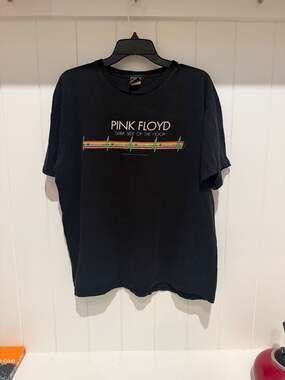 2007 Pink Floyd Dark Side Of The Moon Rockwear Band T-Shirt Size XL